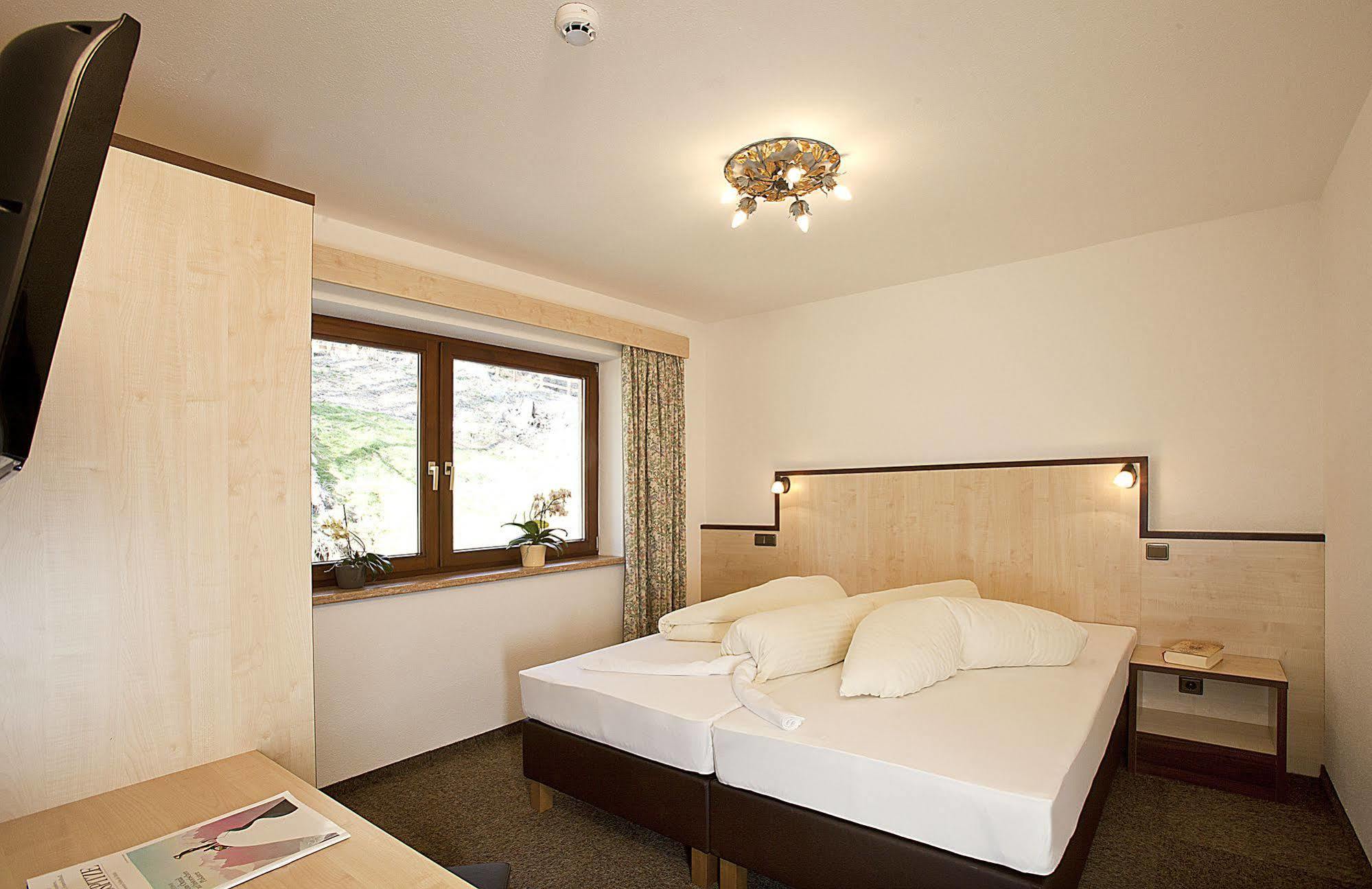 Appartement Alpin Solden Exterior photo