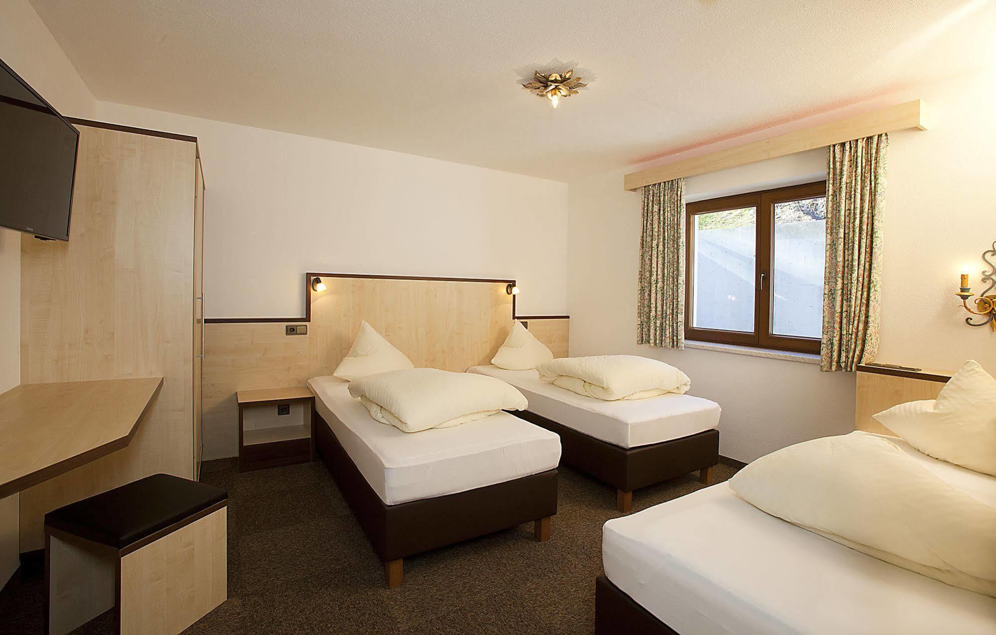 Appartement Alpin Solden Exterior photo